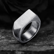Ring aus Sterlingsilber mit breitem Pfeil