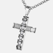 Collier croix simple en acier inoxydable avec diamants carrés